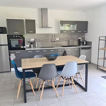 A - Colibri Holiday home Ailhon
